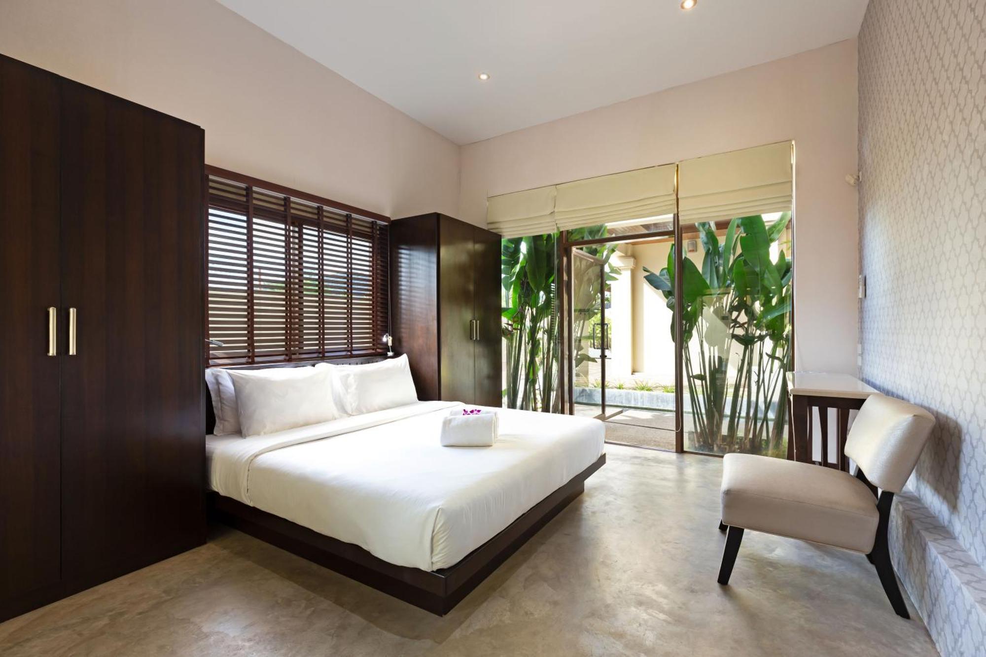 Extraordinary Courtyard 6Br Pool Villa Sri Suri, Naiharn Rawai Luaran gambar