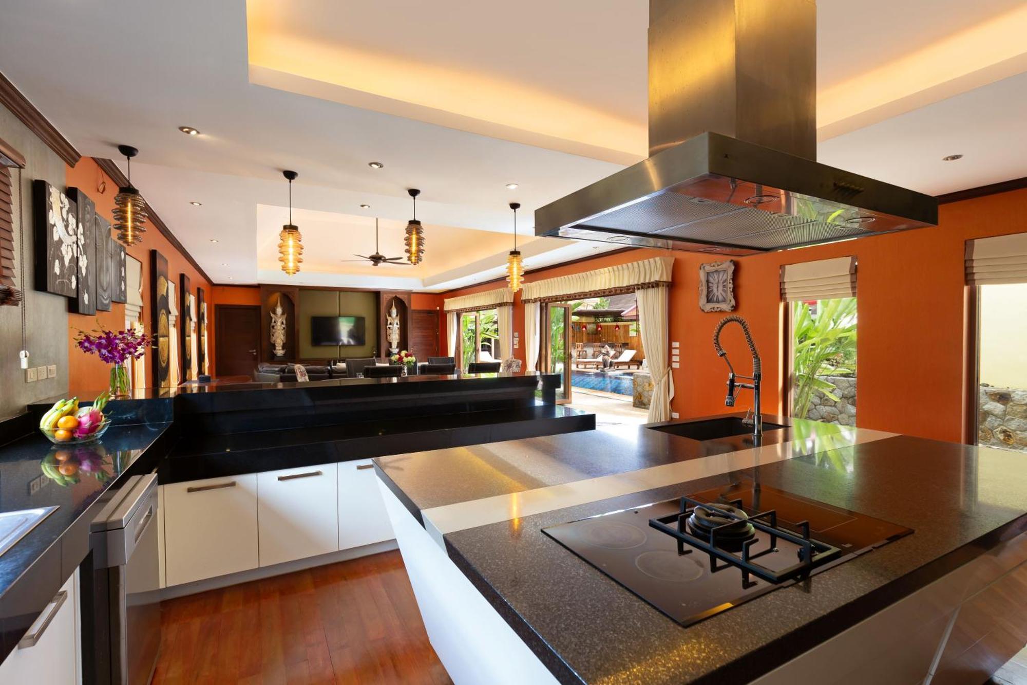 Extraordinary Courtyard 6Br Pool Villa Sri Suri, Naiharn Rawai Luaran gambar