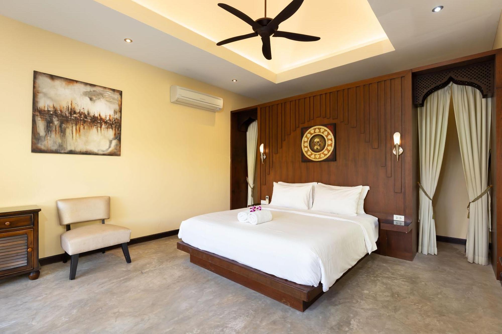 Extraordinary Courtyard 6Br Pool Villa Sri Suri, Naiharn Rawai Luaran gambar