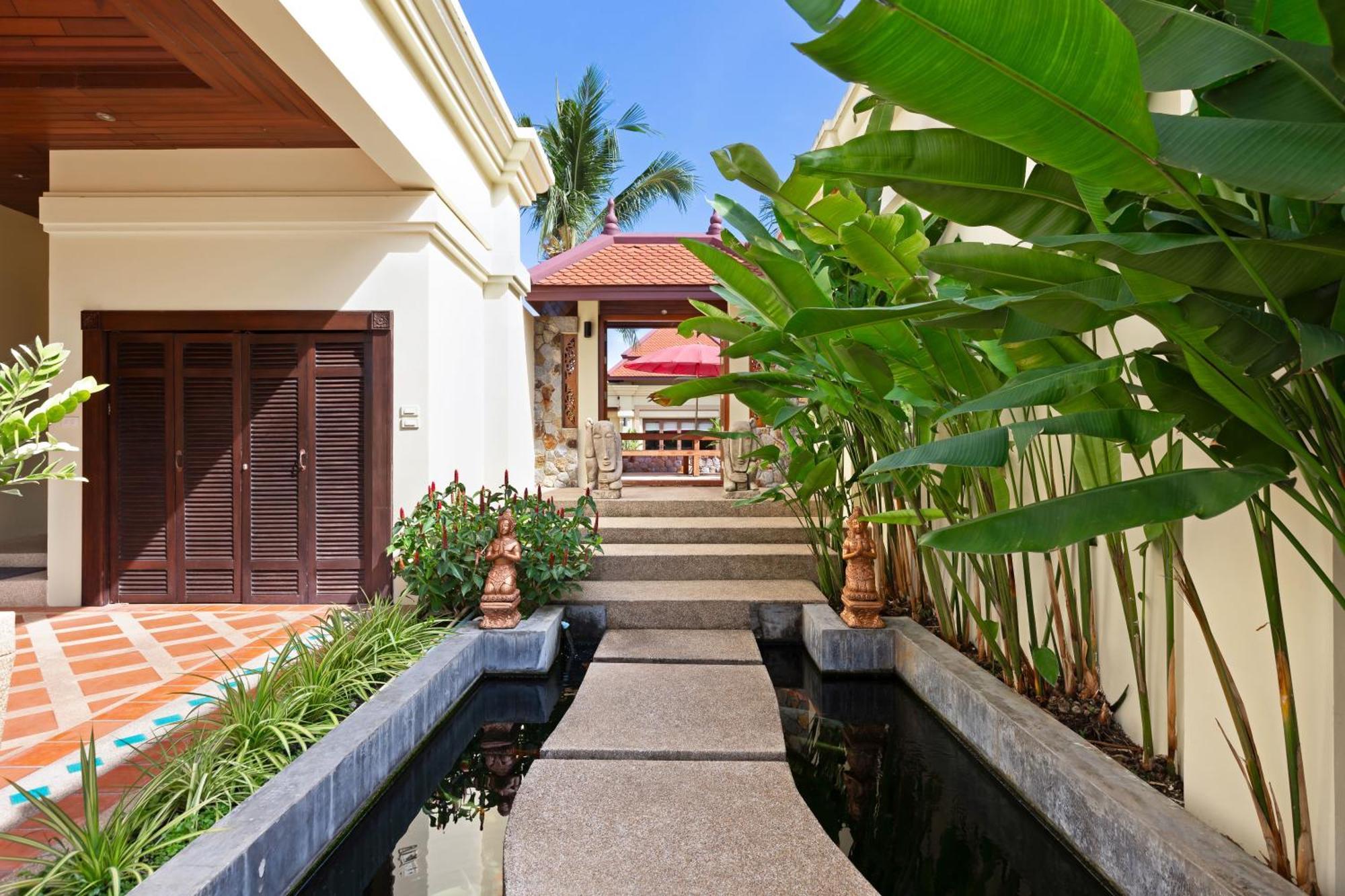 Extraordinary Courtyard 6Br Pool Villa Sri Suri, Naiharn Rawai Luaran gambar